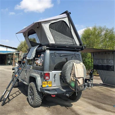 Como faço para limpar a parte externa de uma barraca rígida para caminhonete?